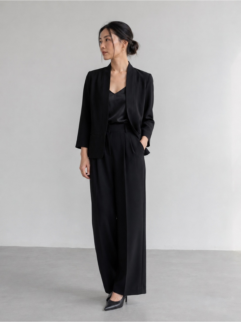 Eileen Fisher Black Tropical Suiting Stand Collar Shaped Open Front Blazer Small